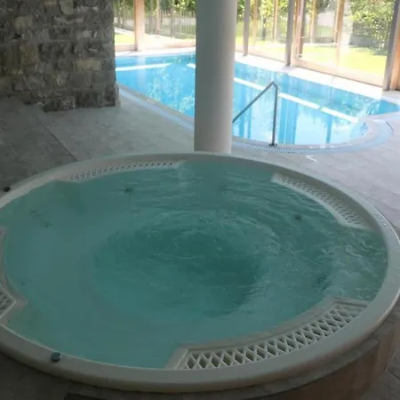 Great View Spacious 3 Bedroom Flat With Pool And Gym * Chateau-d'Oex