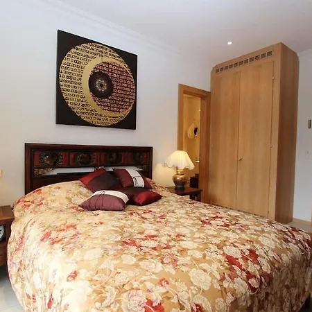 Daire Great View Spacious 3 Bedroom Flat With Pool And Gym Chateau-d'Oex