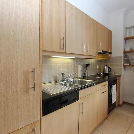 Great View Spacious 3 Bedroom Flat With Pool And Gym * Chateau-d'Oex