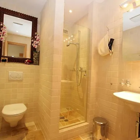 Great View Spacious 3 Bedroom Flat With Pool And Gym * Chateau-d'Oex